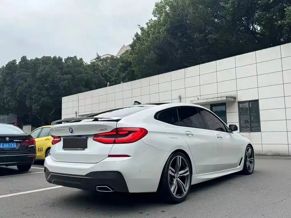 BMW 6 Series GT — фото 2