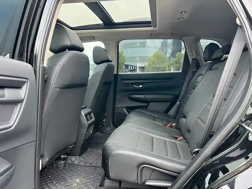 Honda CR-V 2023 из CN, фото 2