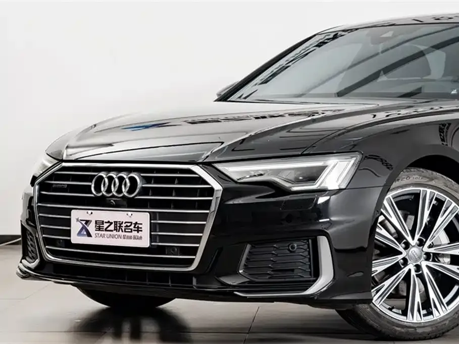 Audi A6L — фото 8