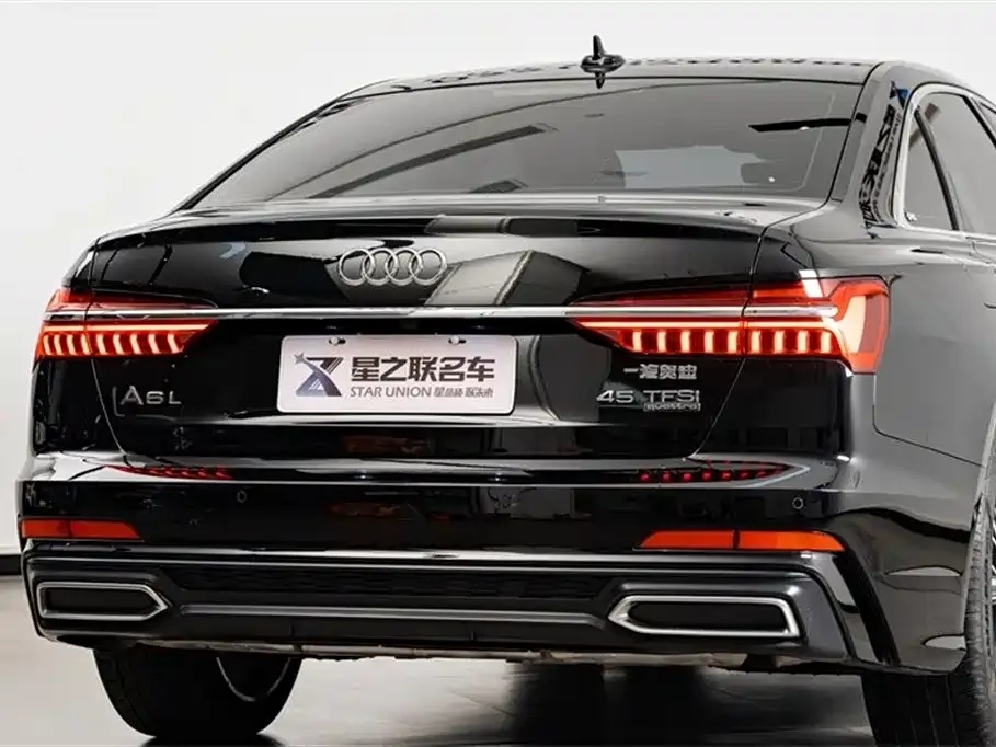Audi A6L — фото 7