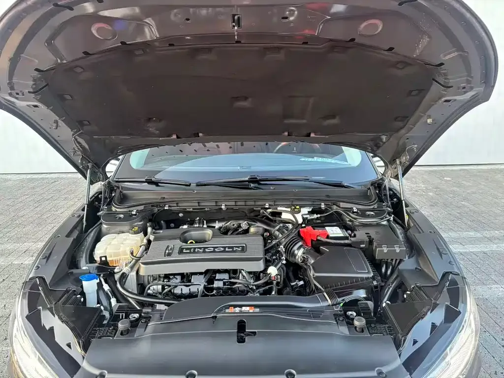 Lincoln Z 2023 из CN, фото 5