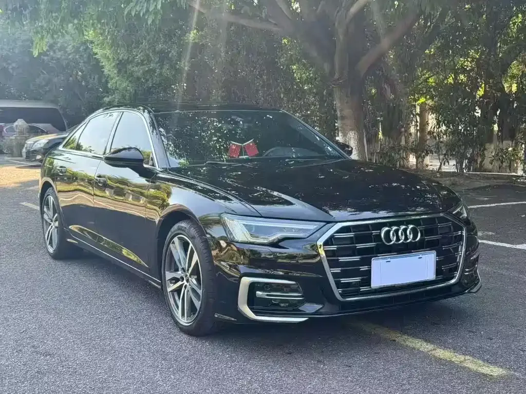 Audi A6L — фото 5