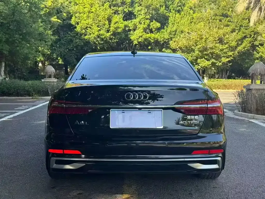 Audi A6L — фото 7