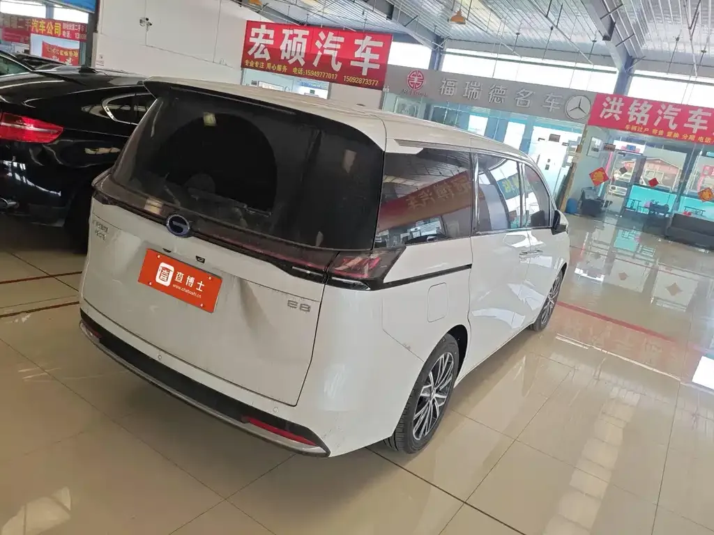 GAC Motor Trumpchi E8 — фото 7