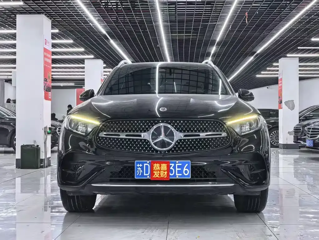 Mercedes-Benz GLC 2023 из CN, фото 2