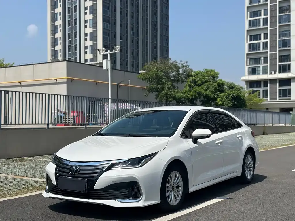 Toyota Allion — фото 1