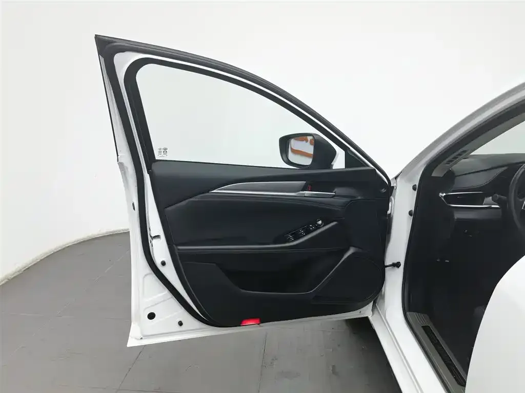 Mazda Atenza 2021 из CN, фото 8