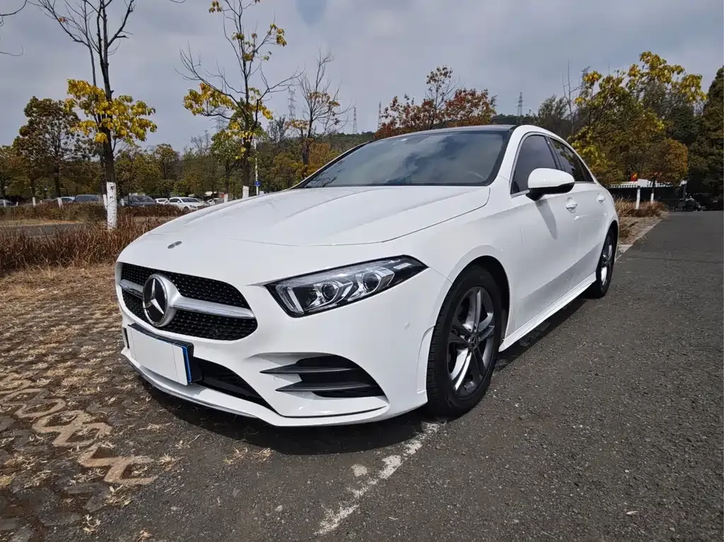 Mercedes-Benz A-Class — фото 1