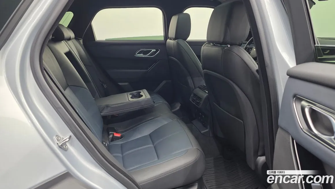 Land Rover Range Rover Velar 2025 из KR, фото 7
