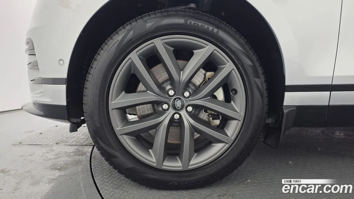Land Rover Range Rover Velar 2025 из KR, фото 8