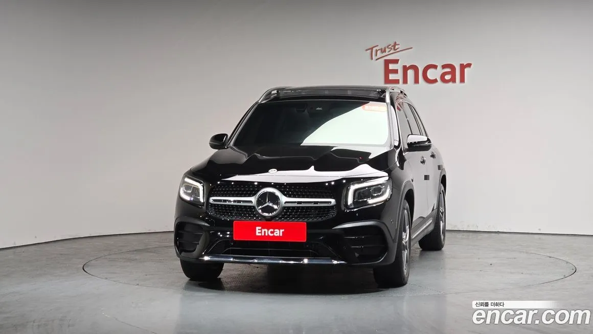 Mercedes-Benz GLB-Class — фото 2