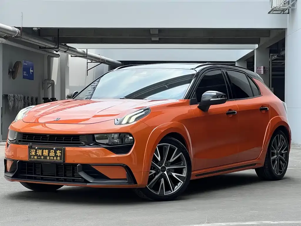Lynk & Co 02 Hatchback