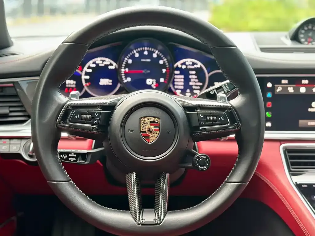 Porsche Panamera — фото 10