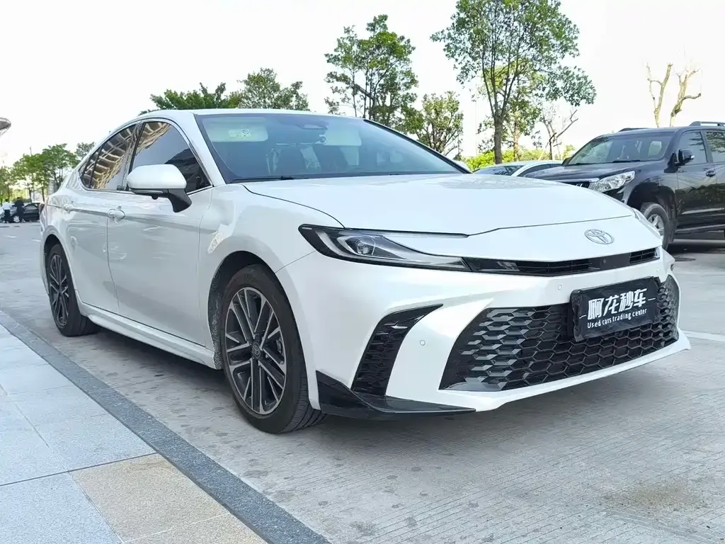 Toyota Camry 2025 из CN, фото 9