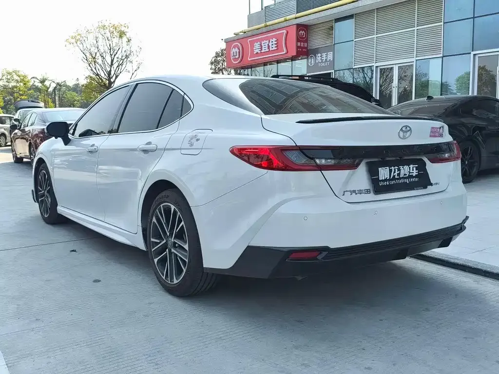 Toyota Camry 2025 из CN, фото 7