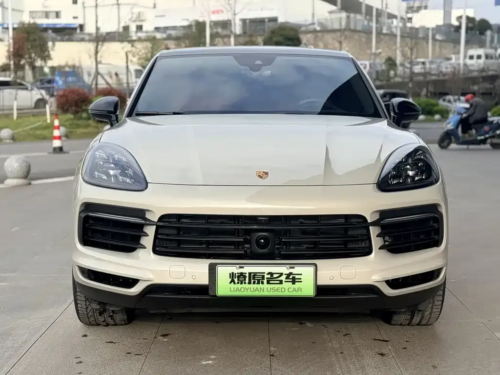 Porsche Cayenne Hybrid — фото 5