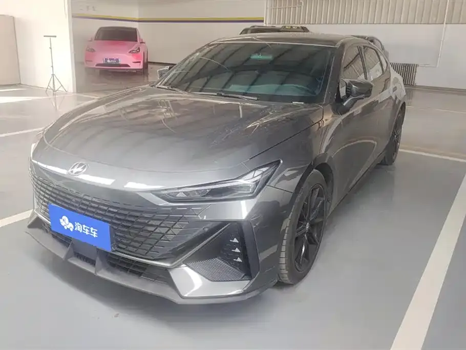 Changan UNI-V 2023 из CN, фото 1