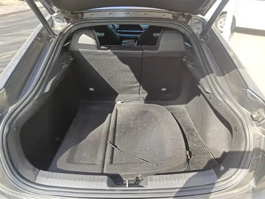 Changan UNI-V 2023 из CN, фото 8