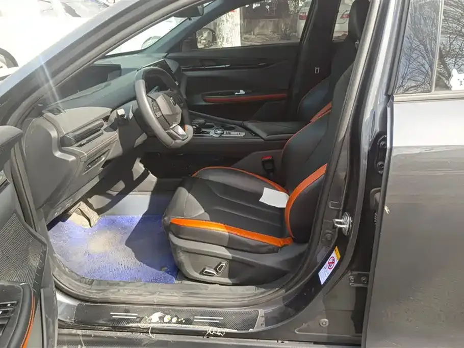 Changan UNI-V 2023 из CN, фото 3