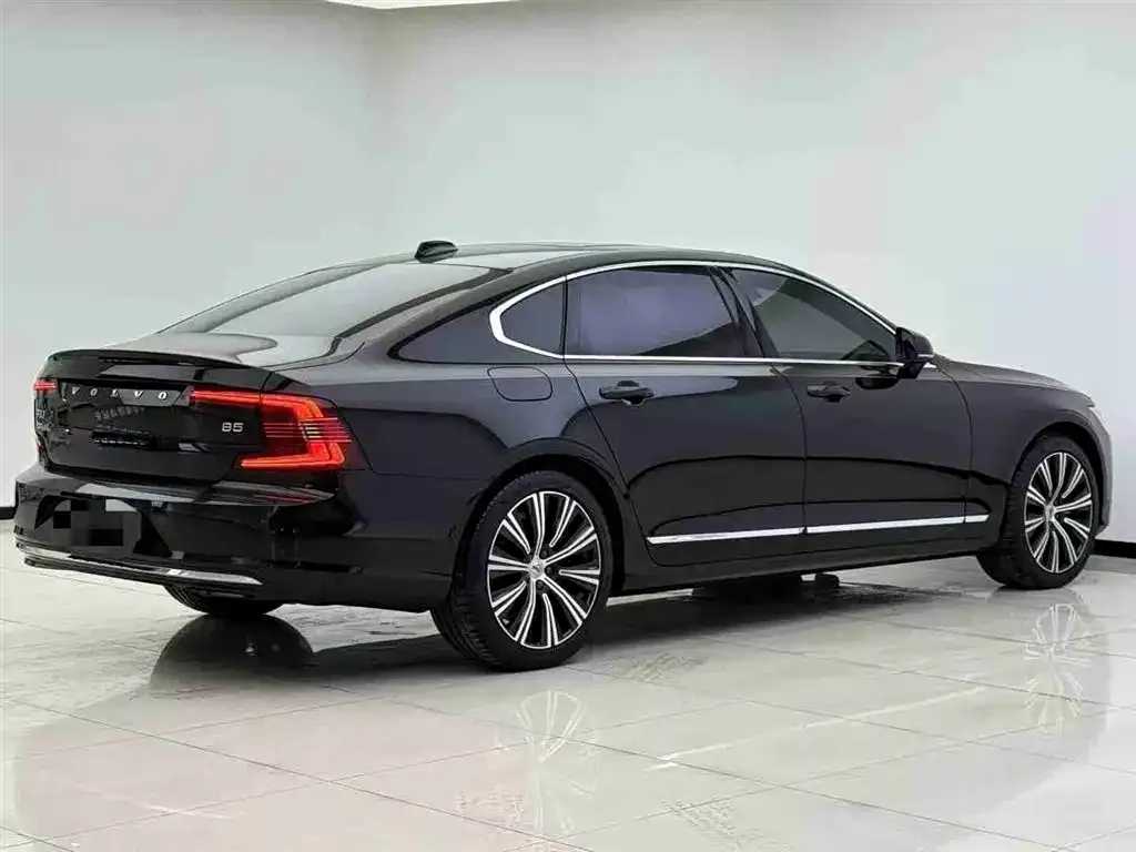 Volvo S90 — фото 2