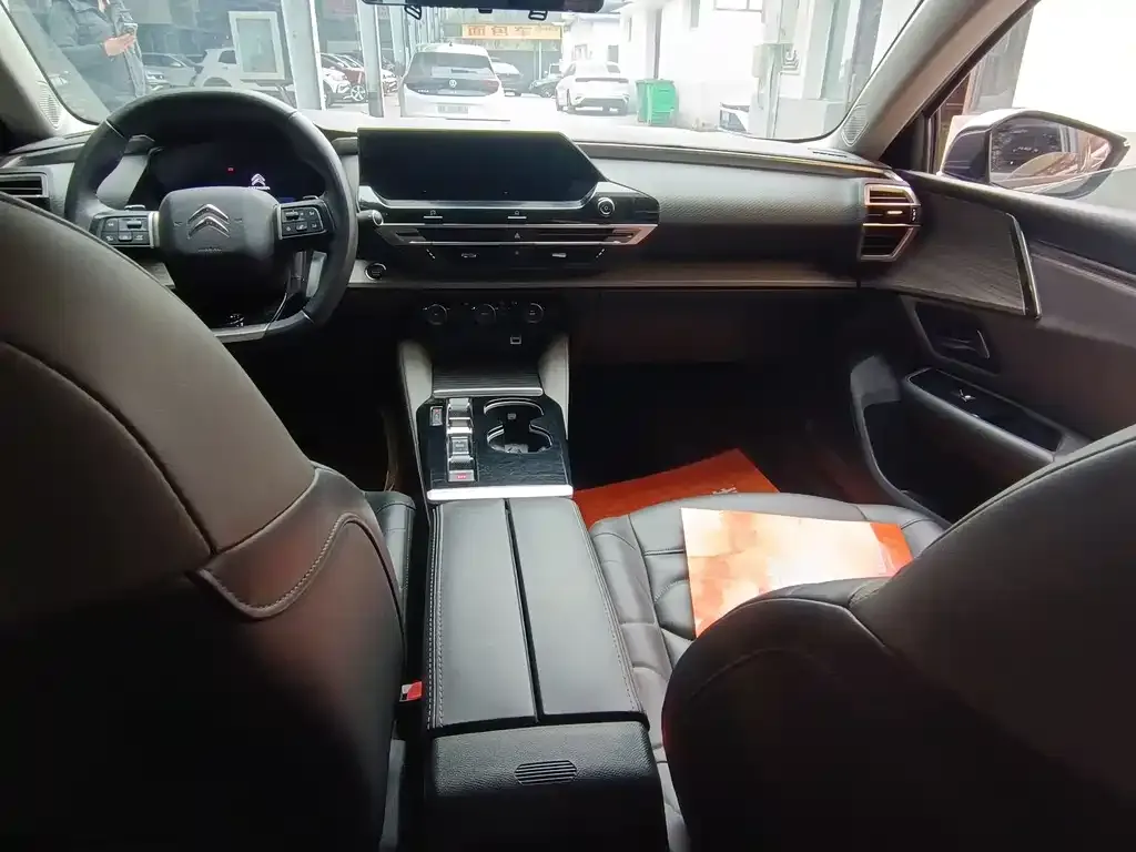 Citroen C5 X 2022 из CN, фото 9