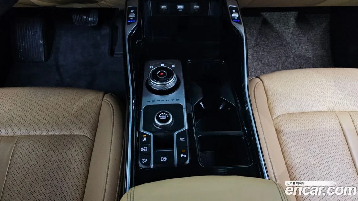 Kia Sorento — фото 6