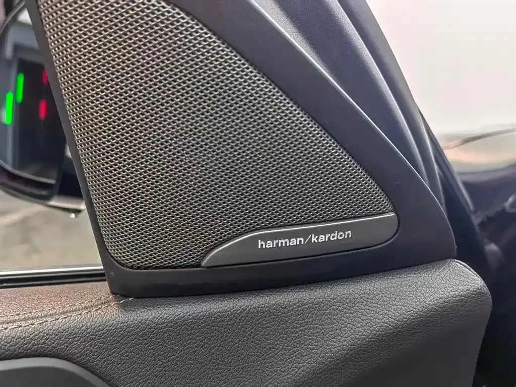 BMW X6 2022 из CN, фото 5