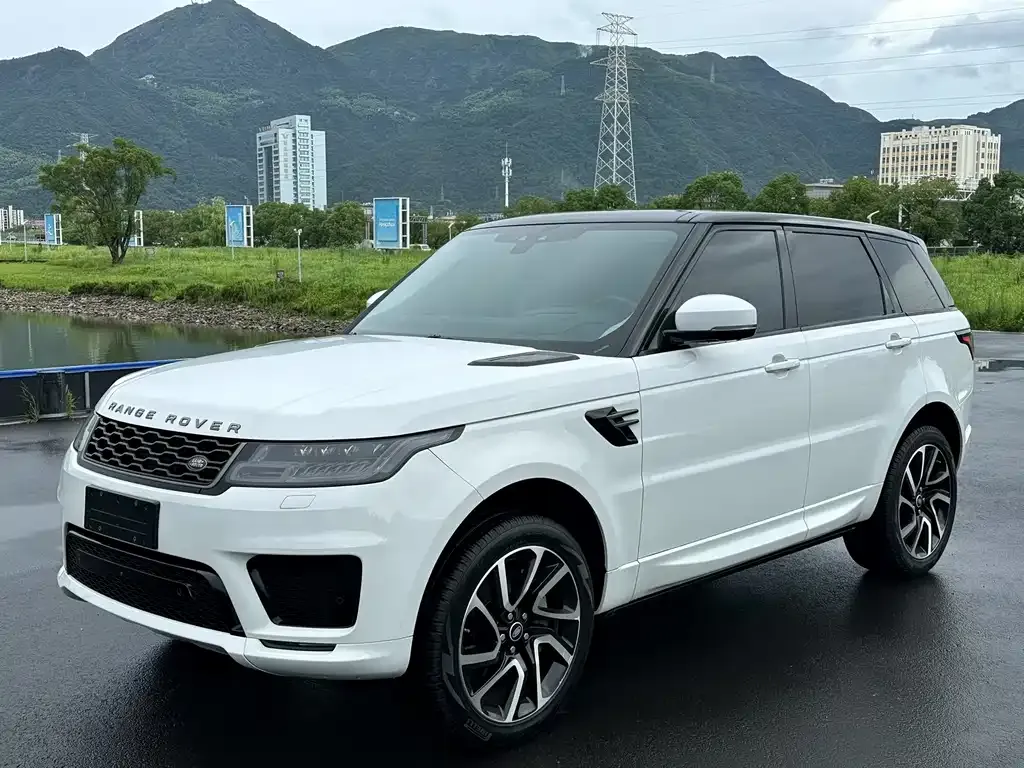 Land Rover Sport — фото 1