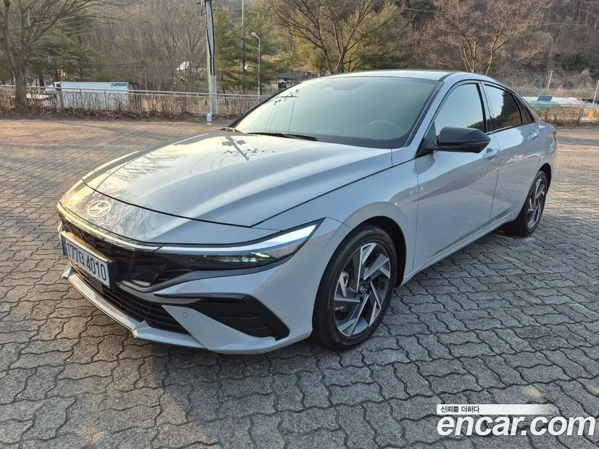 Hyundai AVANTE — фото 3