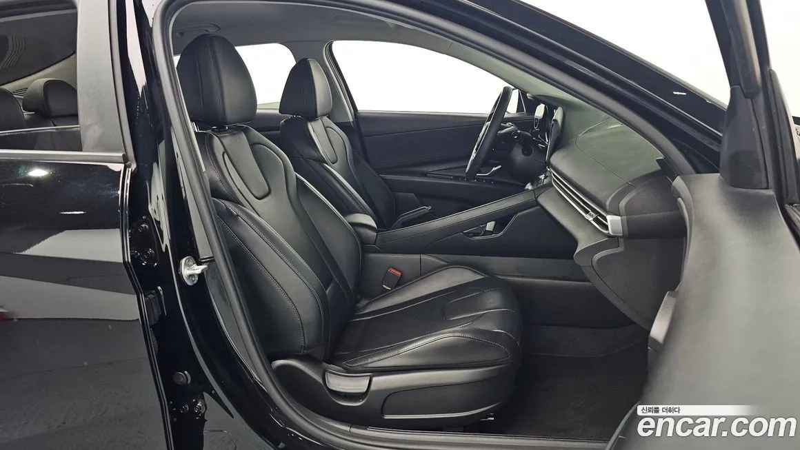 Hyundai AVANTE 2021 из KR, фото 6