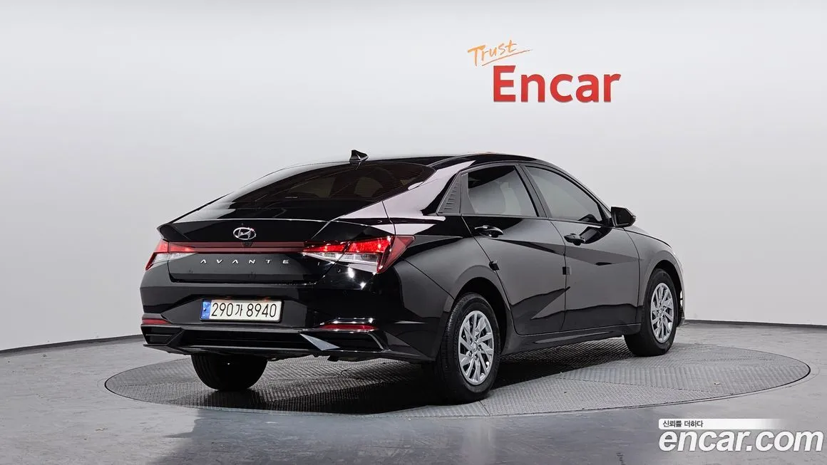 Hyundai AVANTE 2021 из KR, фото 2