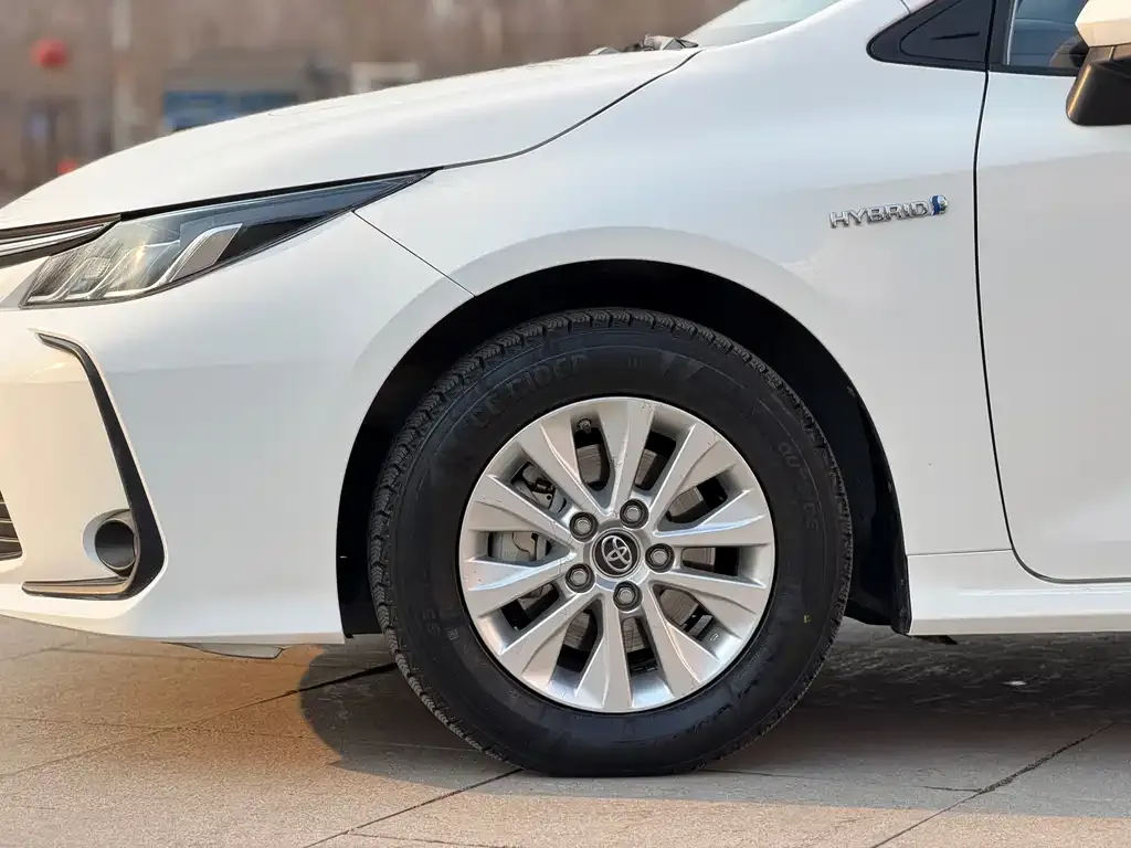 Toyota Corolla 2023 из CN, фото 6
