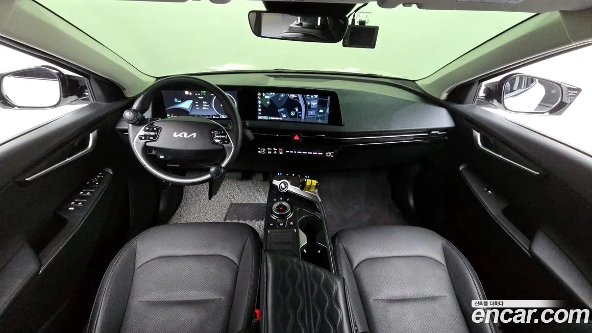 Kia EV6 2023 из KR, фото 4