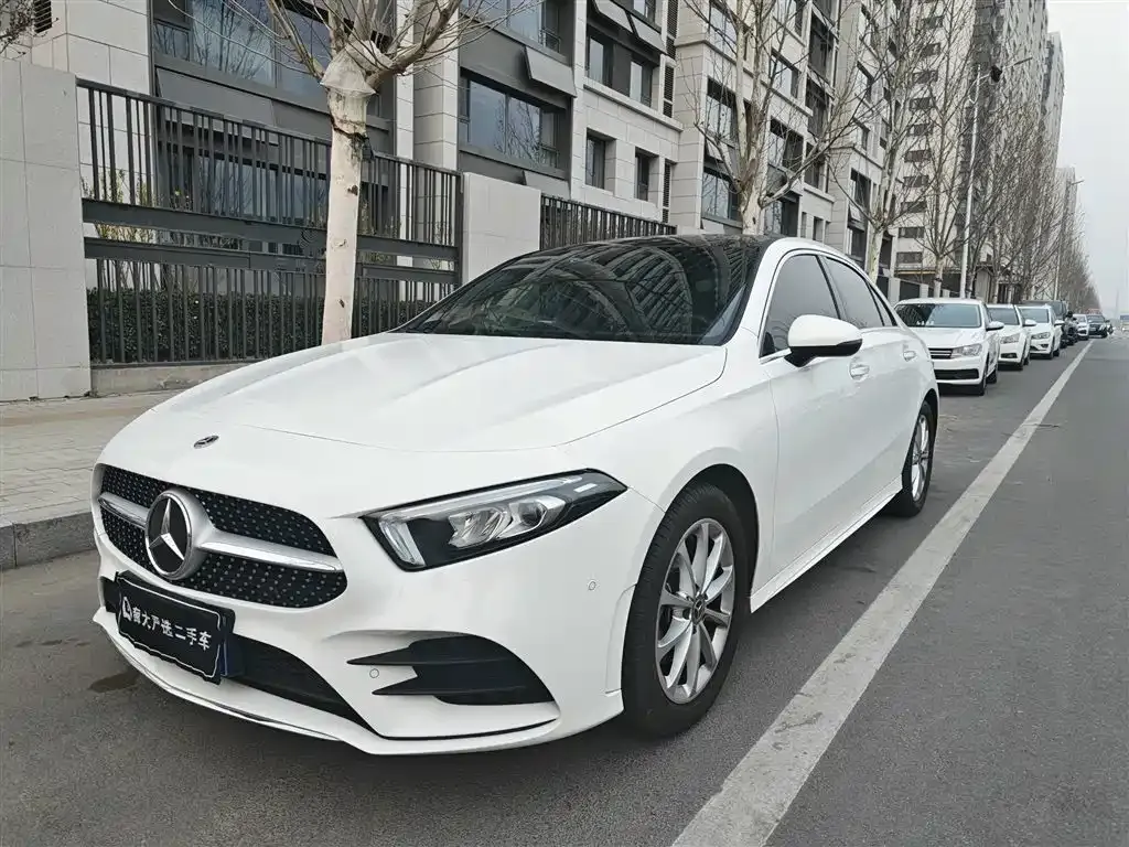 Mercedes-Benz A-Class — фото 1