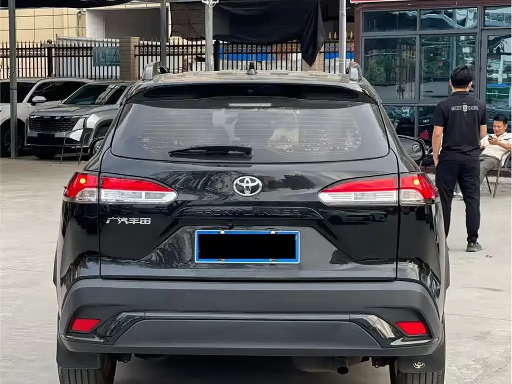 Toyota Corolla Cross — фото 3