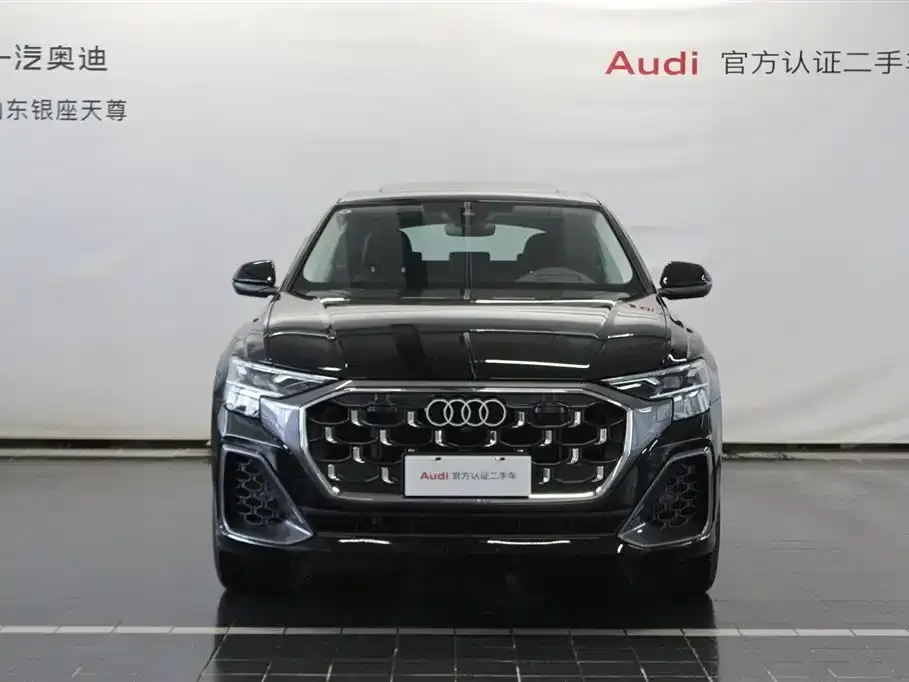Audi Q8 2025 из CN, фото 3
