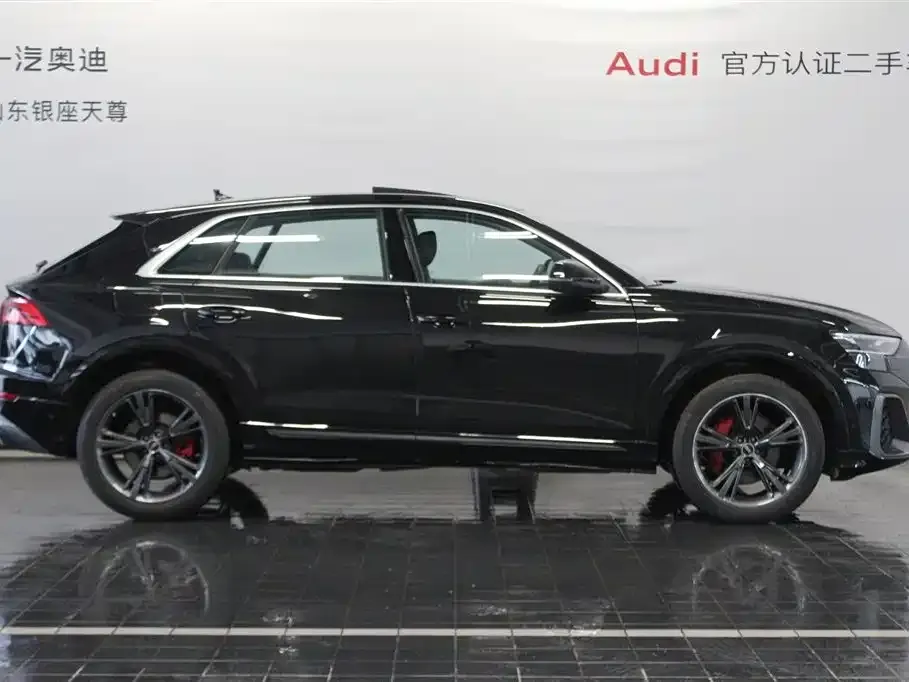 Audi Q8 2025 из CN, фото 7