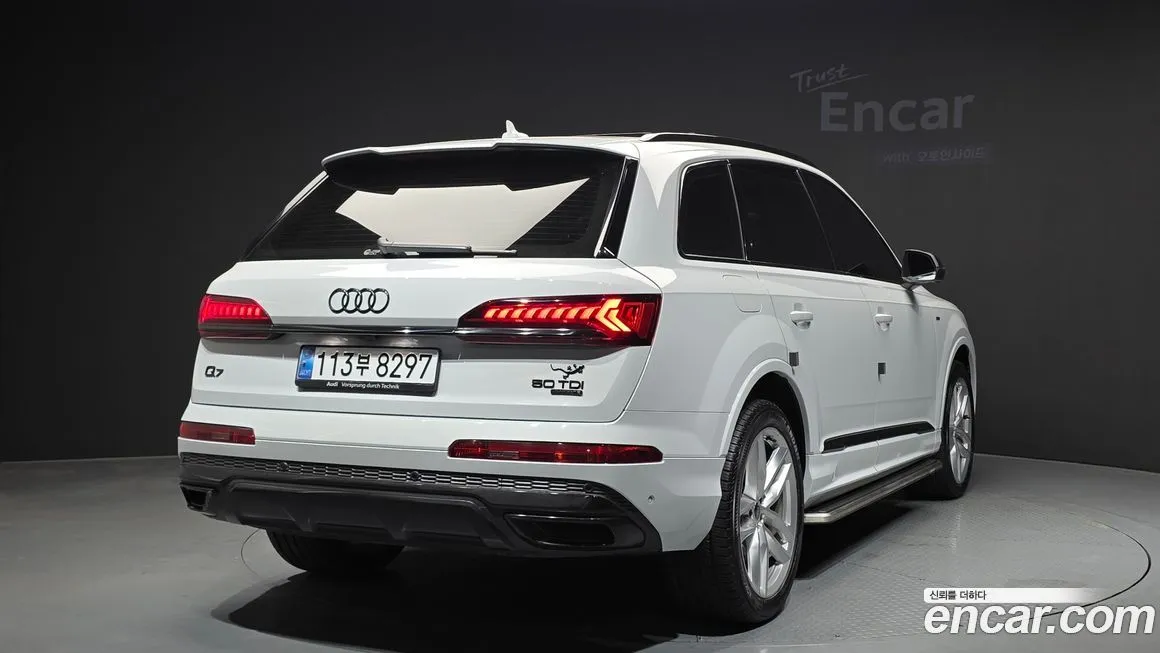 Audi Q7 — фото 3