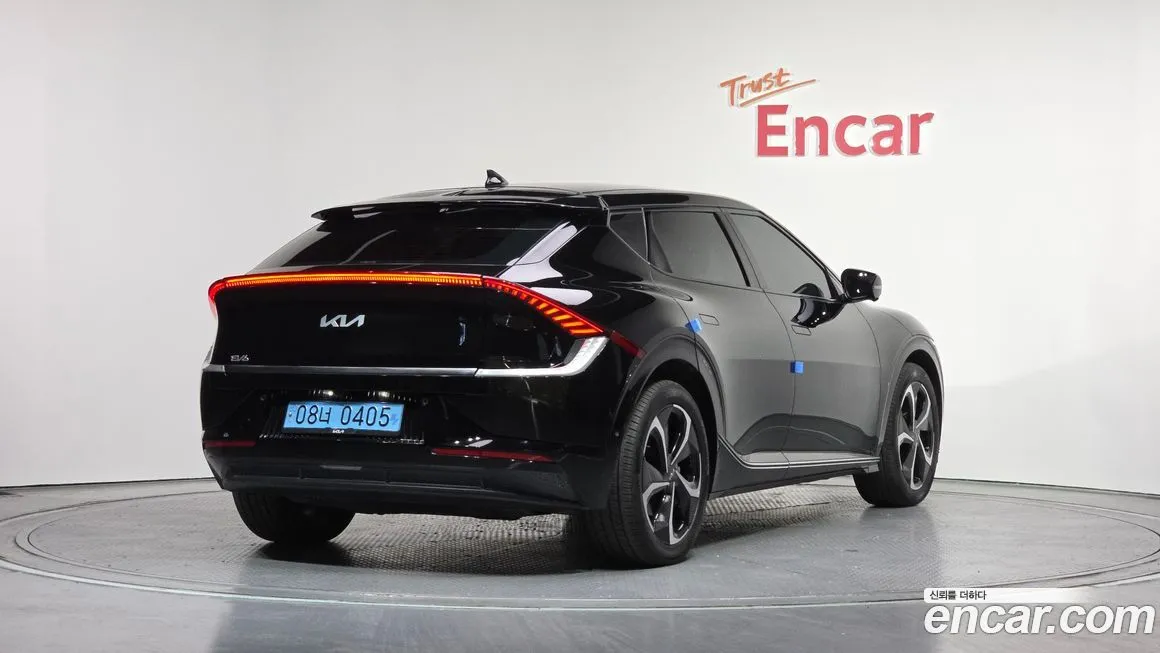 Kia EV6 2023 из KR, фото 3