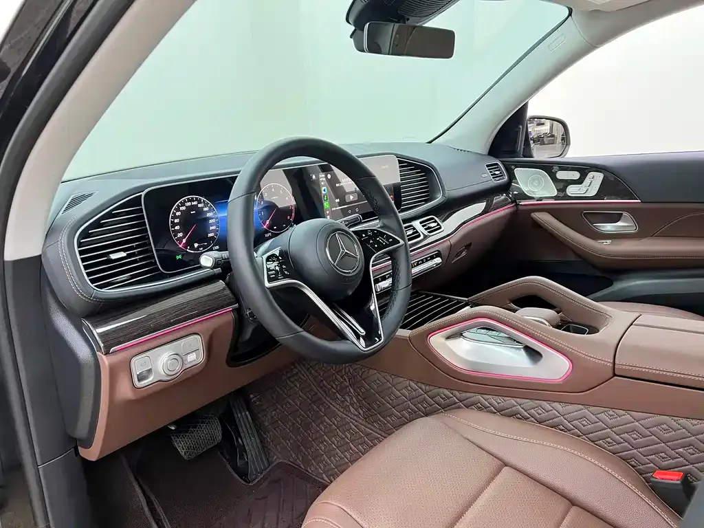Mercedes-Benz GLE — фото 6