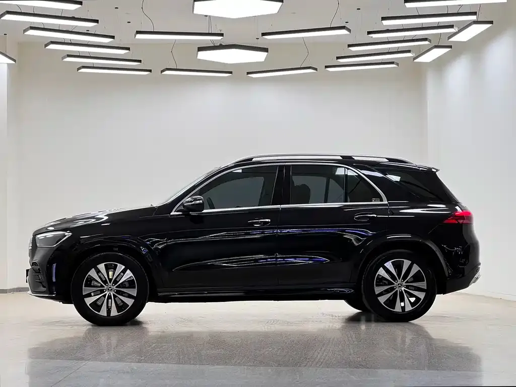 Mercedes-Benz GLE — фото 4