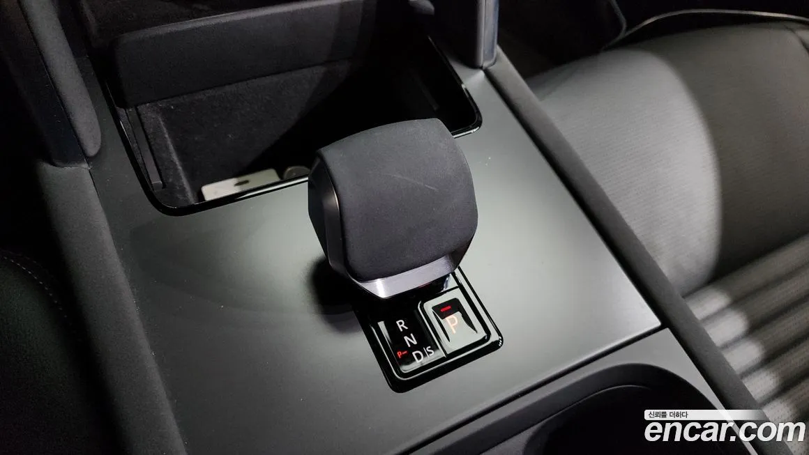Land Rover Discovery Sport 2025 из KR, фото 2