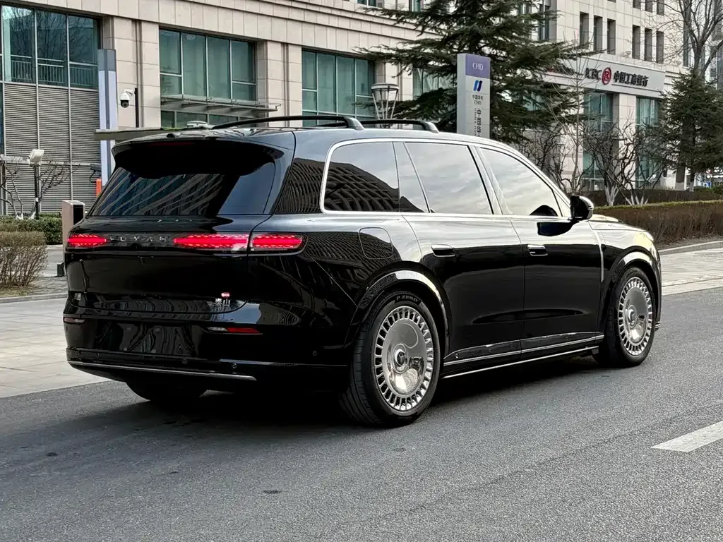 VOYAH Lantu Taishan 2026 из CN, фото 8