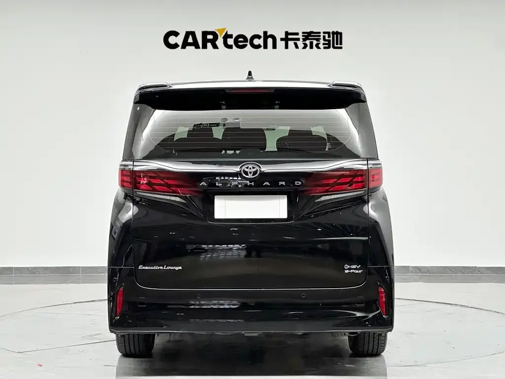 Toyota Alphard — фото 7