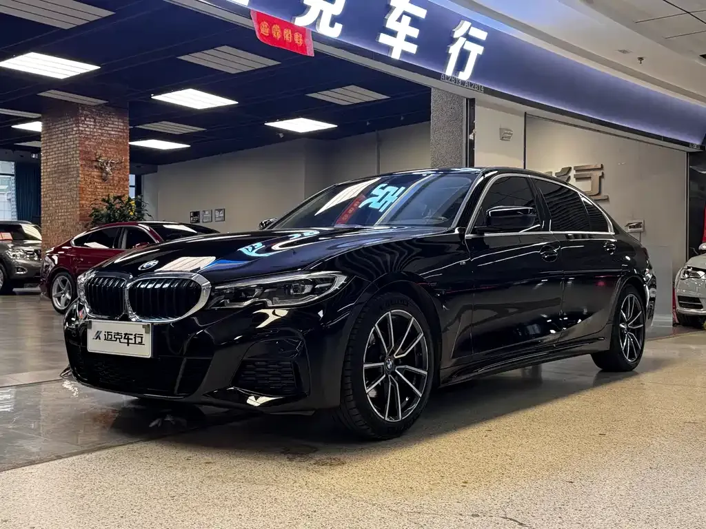 BMW 3 Series — фото 1