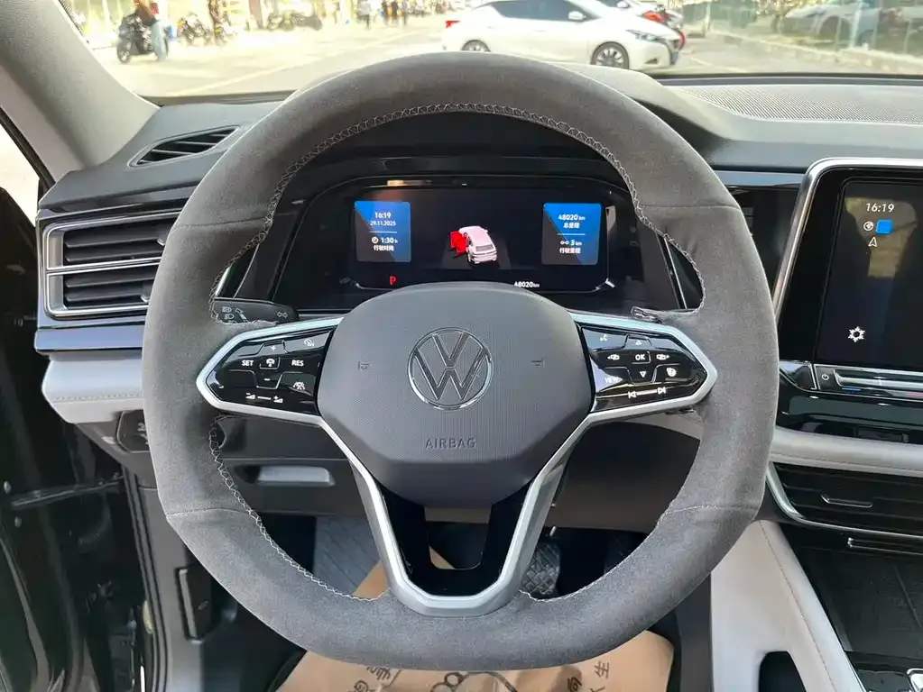 Volkswagen Teramont X 2022 из CN, фото 9
