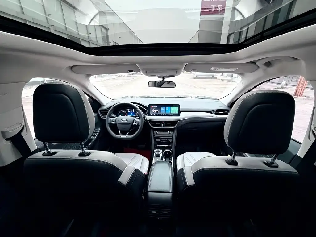 Ford Escape 2024 из CN, фото 10