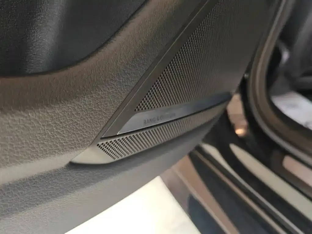 Audi RS 6 2025 из CN, фото 3
