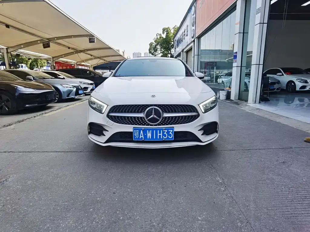 Mercedes-Benz A-Class — фото 9
