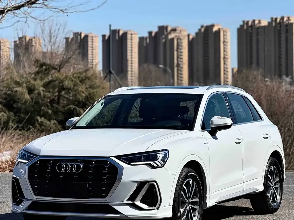 Audi Q3 — фото 5